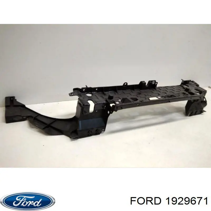 Накладка верхня передньої панелі/супорту радіатора Ford 1929671 ціна, від 53.79 USD