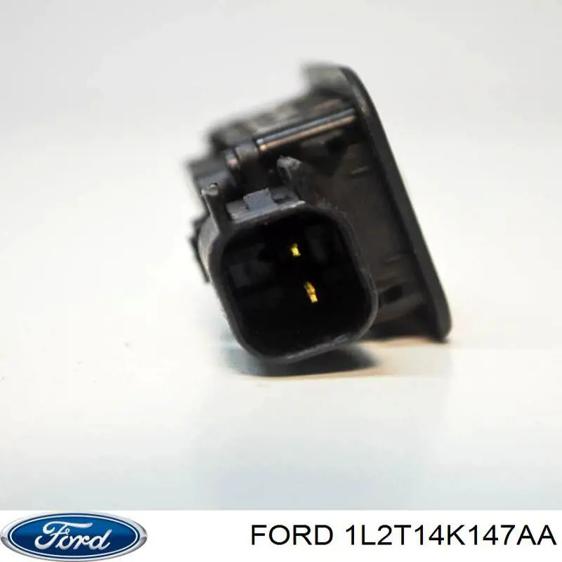 Купити 1L2T14K147AA Land Rover Кнопка приводу замка задніх 3/5 дверей (ляди)