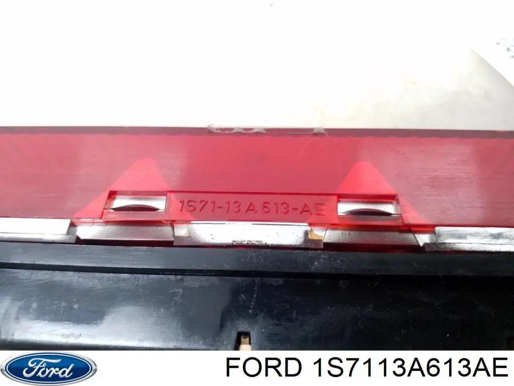 Купити 1S7113A613AE Ford Ліхтар сигнальний
