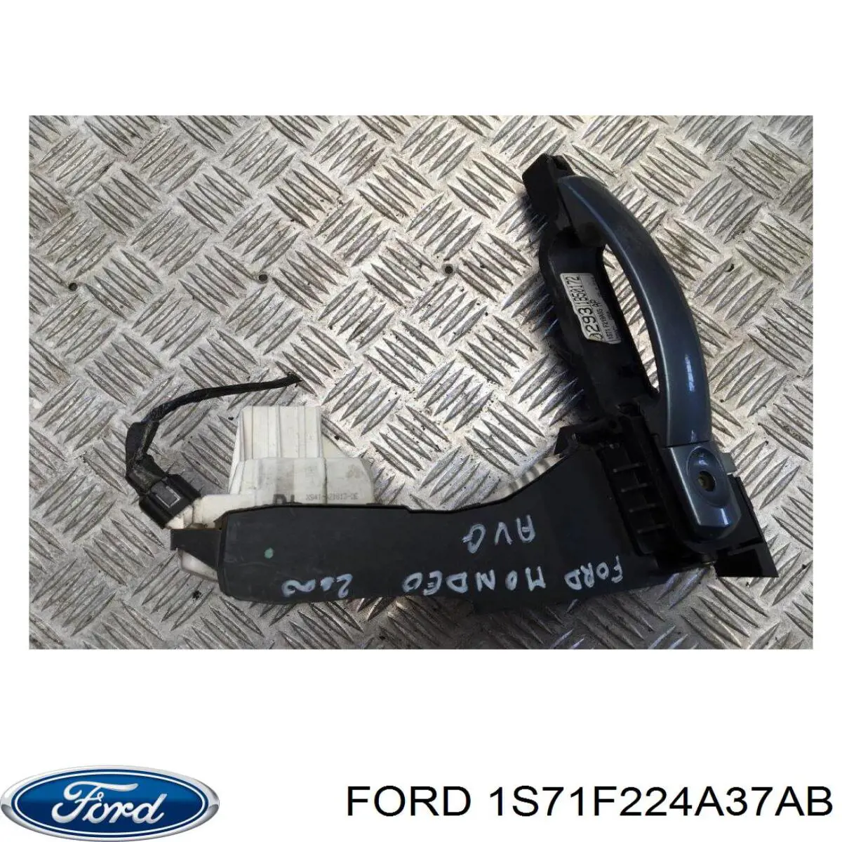 Купити 1130151 Ford Тримач зовнішньої ручки дверей, передньої лівої