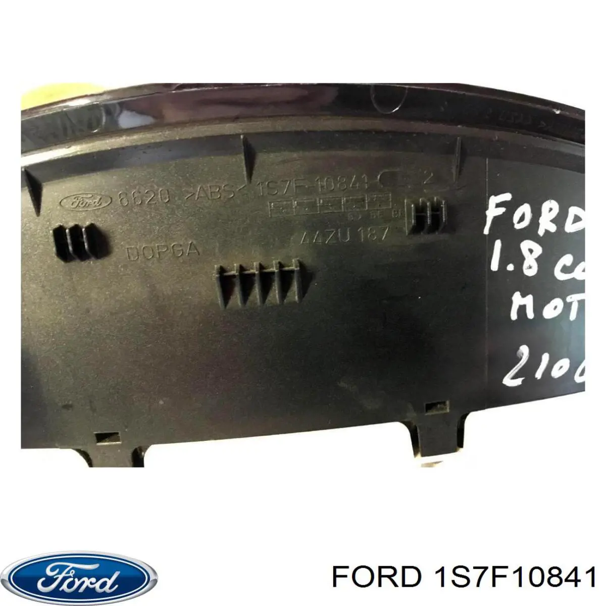 1S7F10841 Ford приладова дошка-щиток приладів