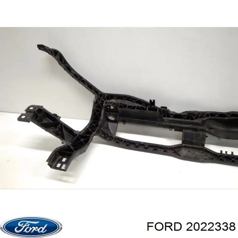 Купити 2022338 Ford Установча панель передня