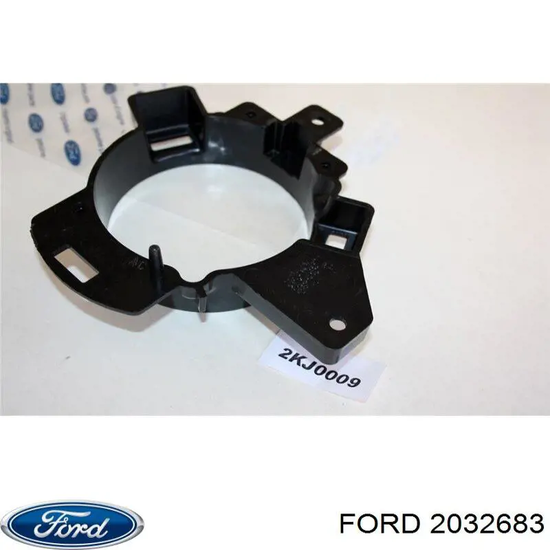 2032683 Ford Кріплення протитуманки, лівої