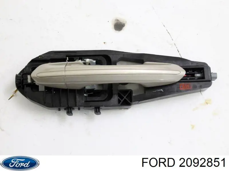 2092851 Ford 