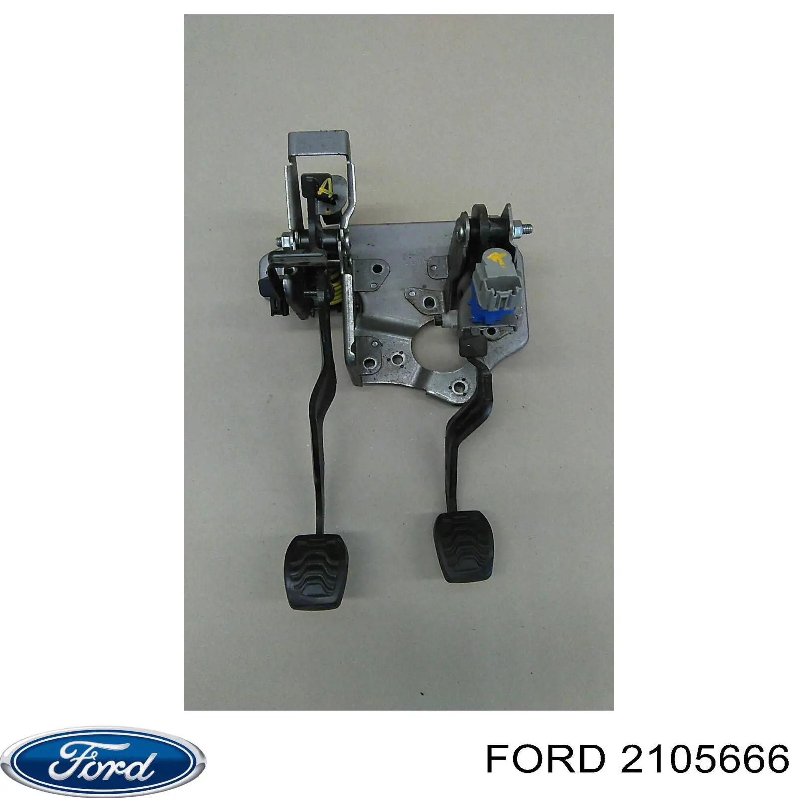 2357819 Ford Кронштейн педалей, педальний вузол