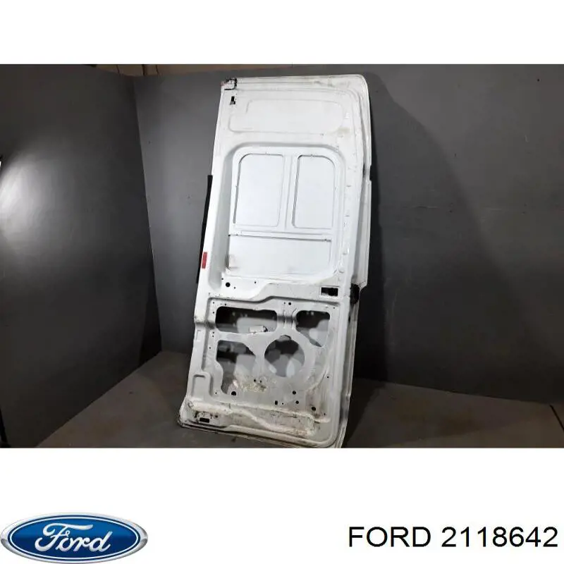 Купити 2446970 Ford Двері фургона задні, розпашні, ліві