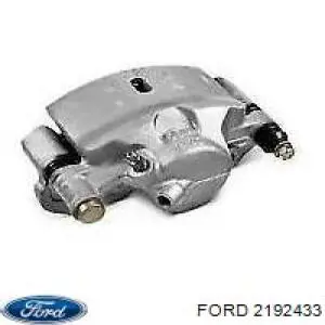 Цапфа - поворотний кулак передній, правий 2192433 Ford