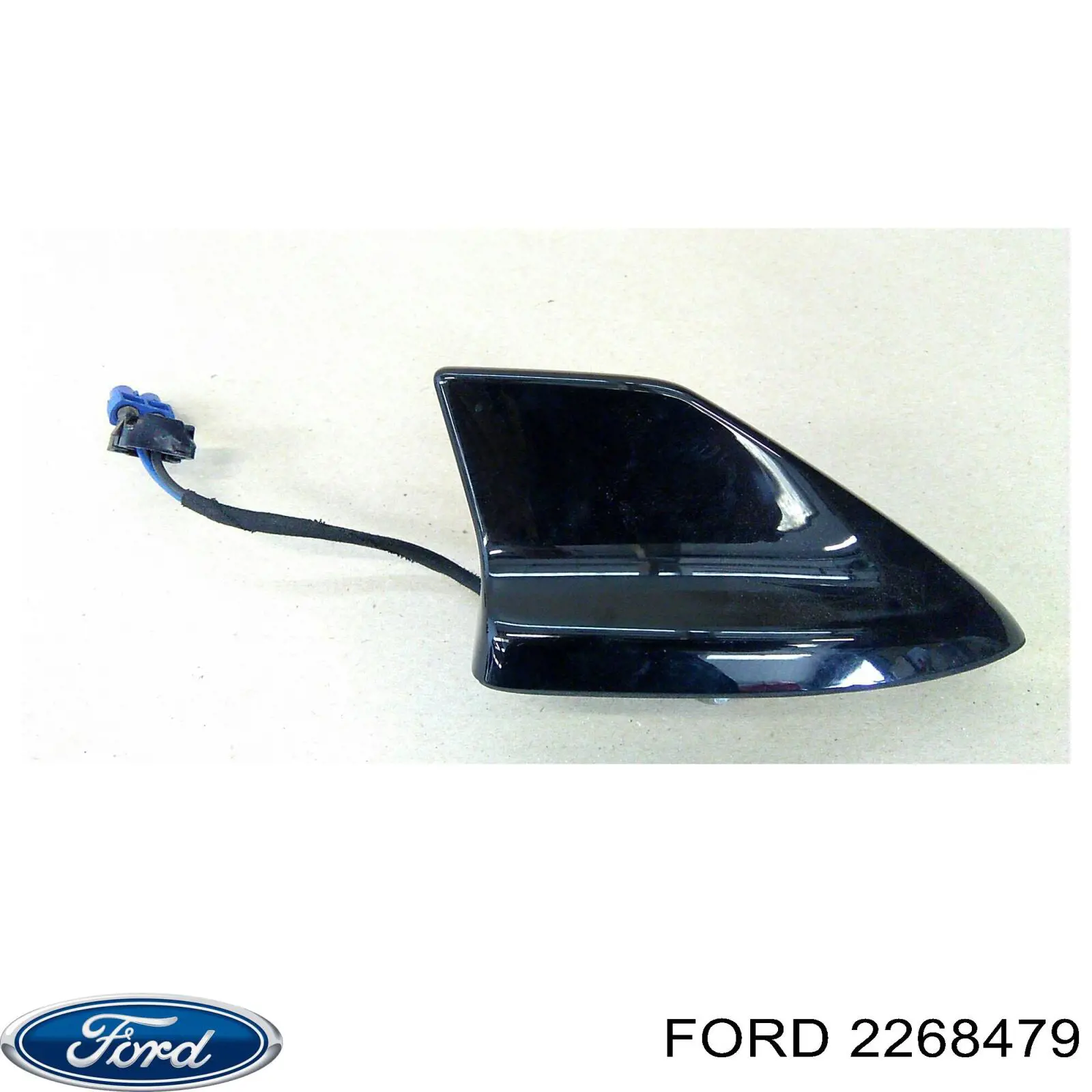 2268479 Ford Антена на дах