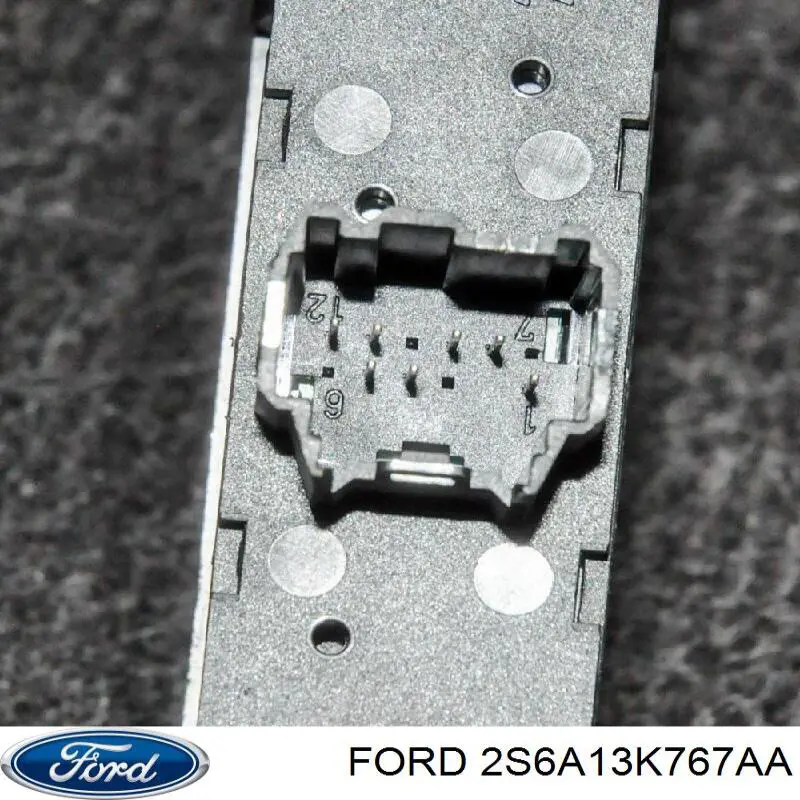 Скло плафона освітлення салона/кабіни Ford 4704229 ціна, від 4.23 USD