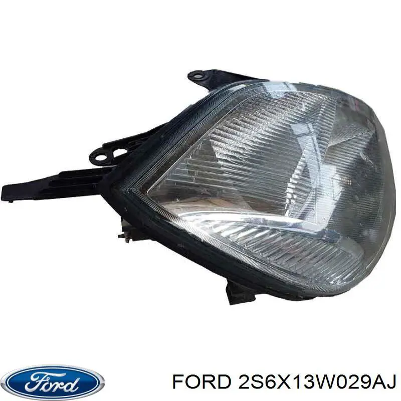 Фара передня права Ford 1106922