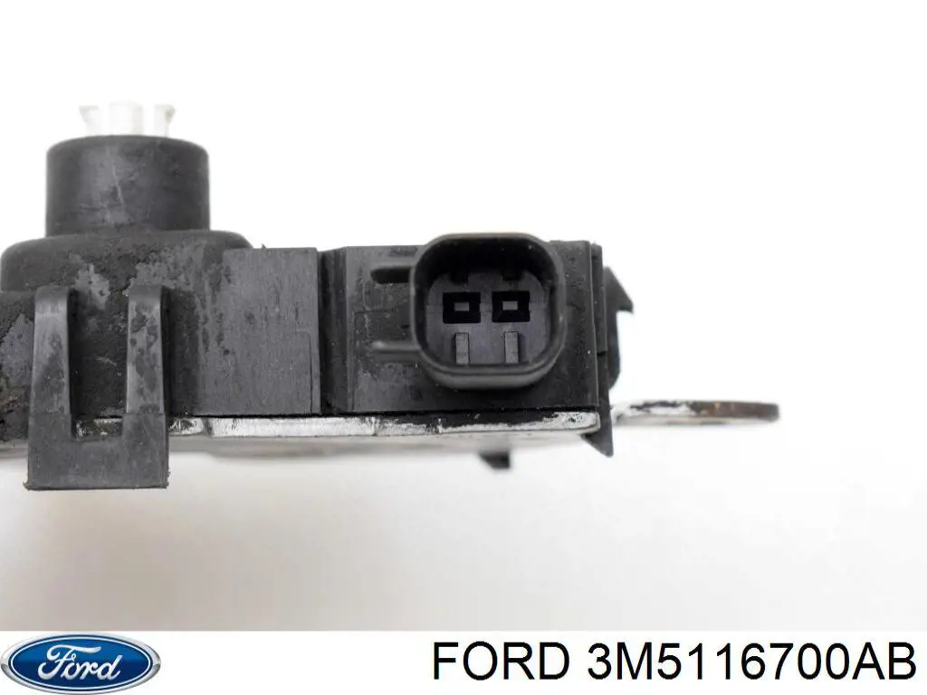 Замок кришки капота Ford 3M5116700AB
