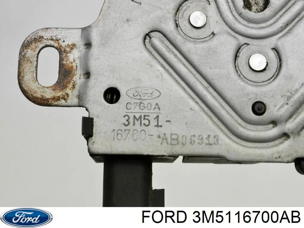 Замок капота 3M5116700AB Ford
