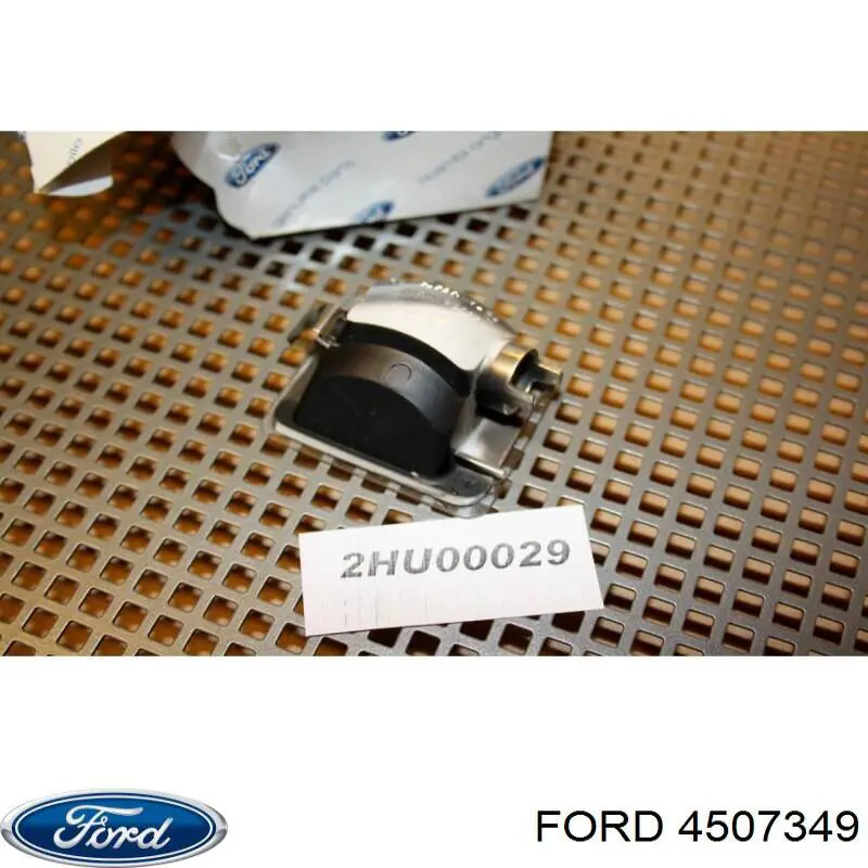 Лампа підсвічування в двері, передньої правої Ford 4507349 ціна, від 24.47 USD