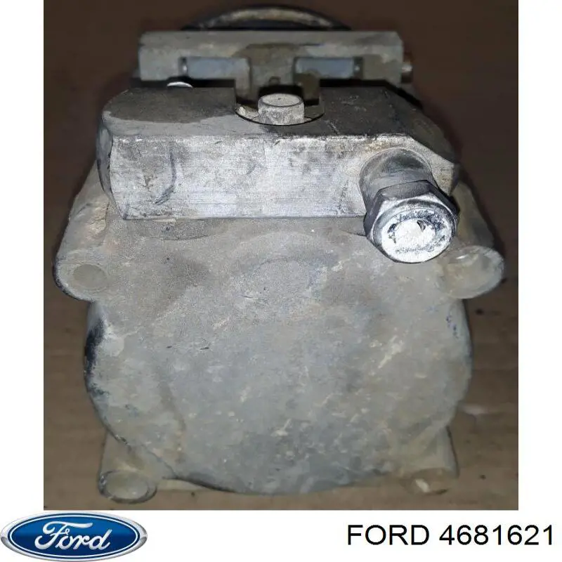 Компресор кондиціонера 4681621 Ford