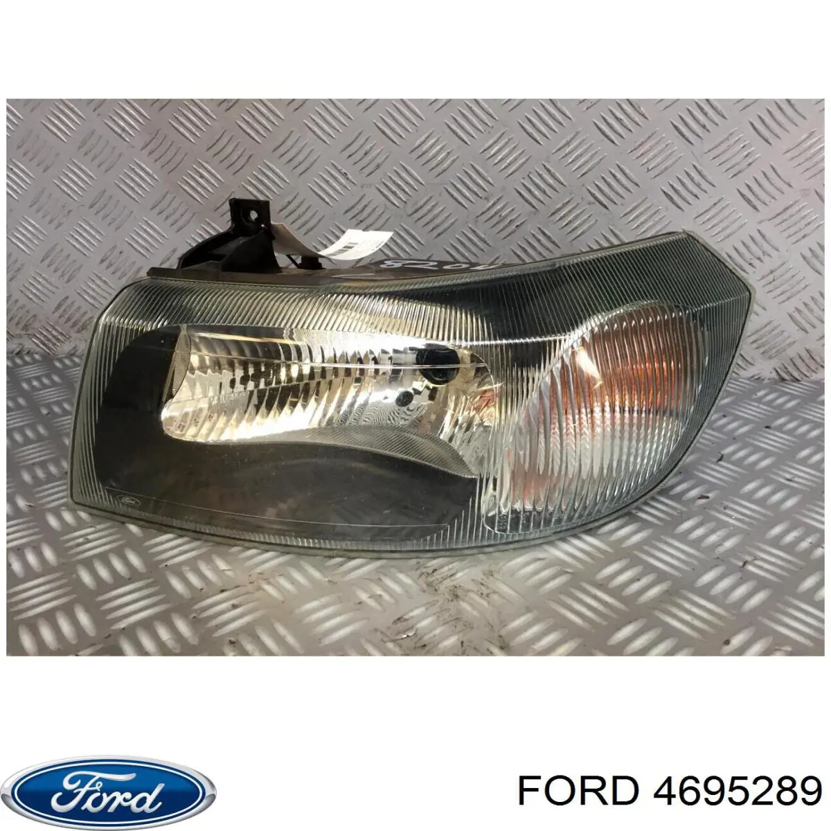 Фара Ford 4695289 ціна, від 62.33 USD
