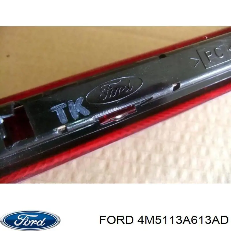 4M5113A613AD Ford Стоп-сигнал заднього скла