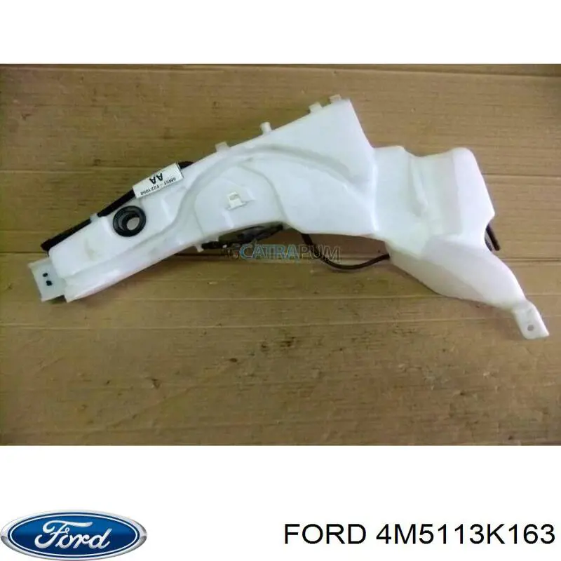 1345238 Ford Бачок склоомивача