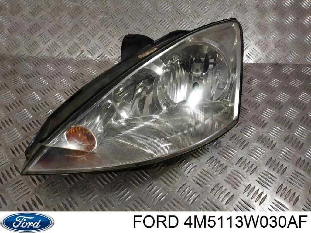Кришка фари лівої Ford 4M5113W030AF ціна, від 22.80 USD