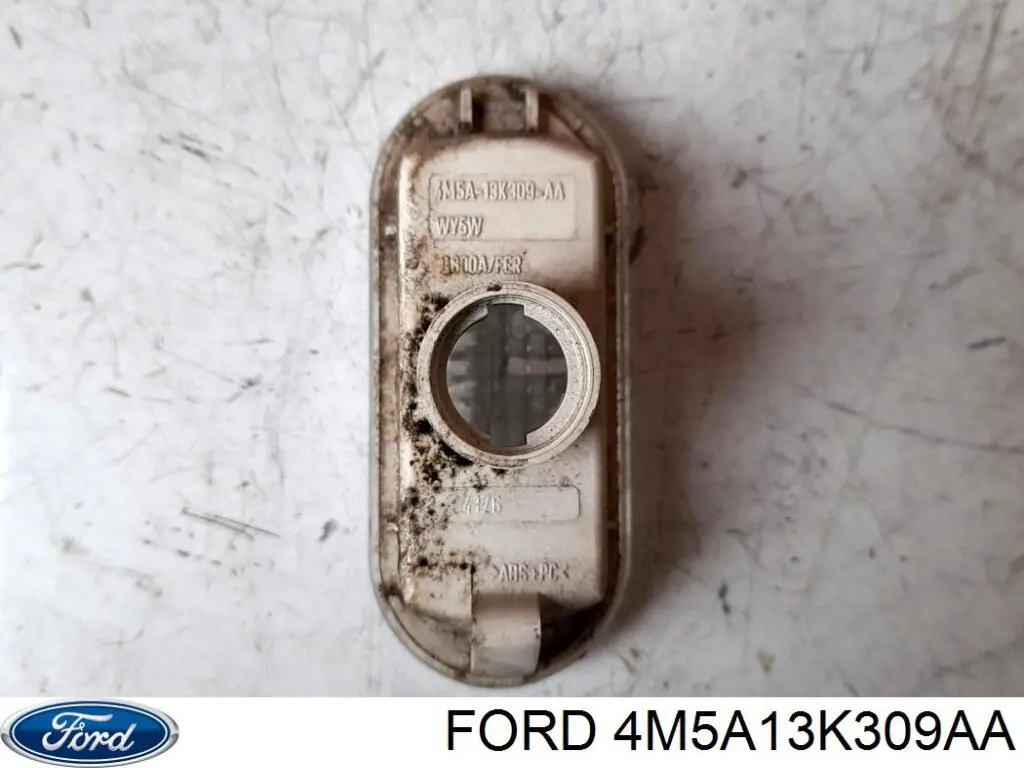 Купити 4M5A13K309AA Ford Повторювач повороту на крилі