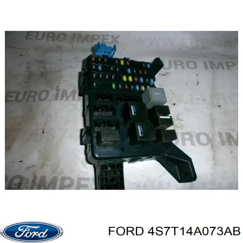 1372046 Ford 