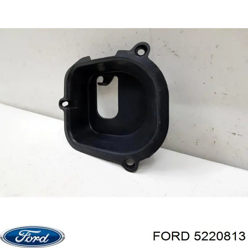 Ободок/окантовка фари протитуманної, лівий Ford Escape (Форд Ескейп)