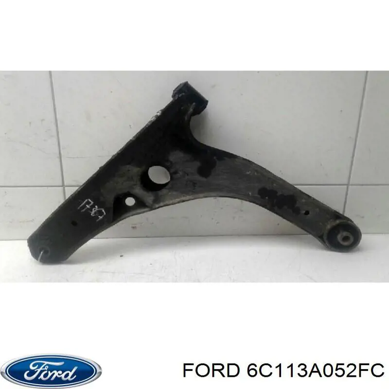 Важіль передньої підвіски нижній, правий Ford 6C113A052FC ціна, від 54.81 USD