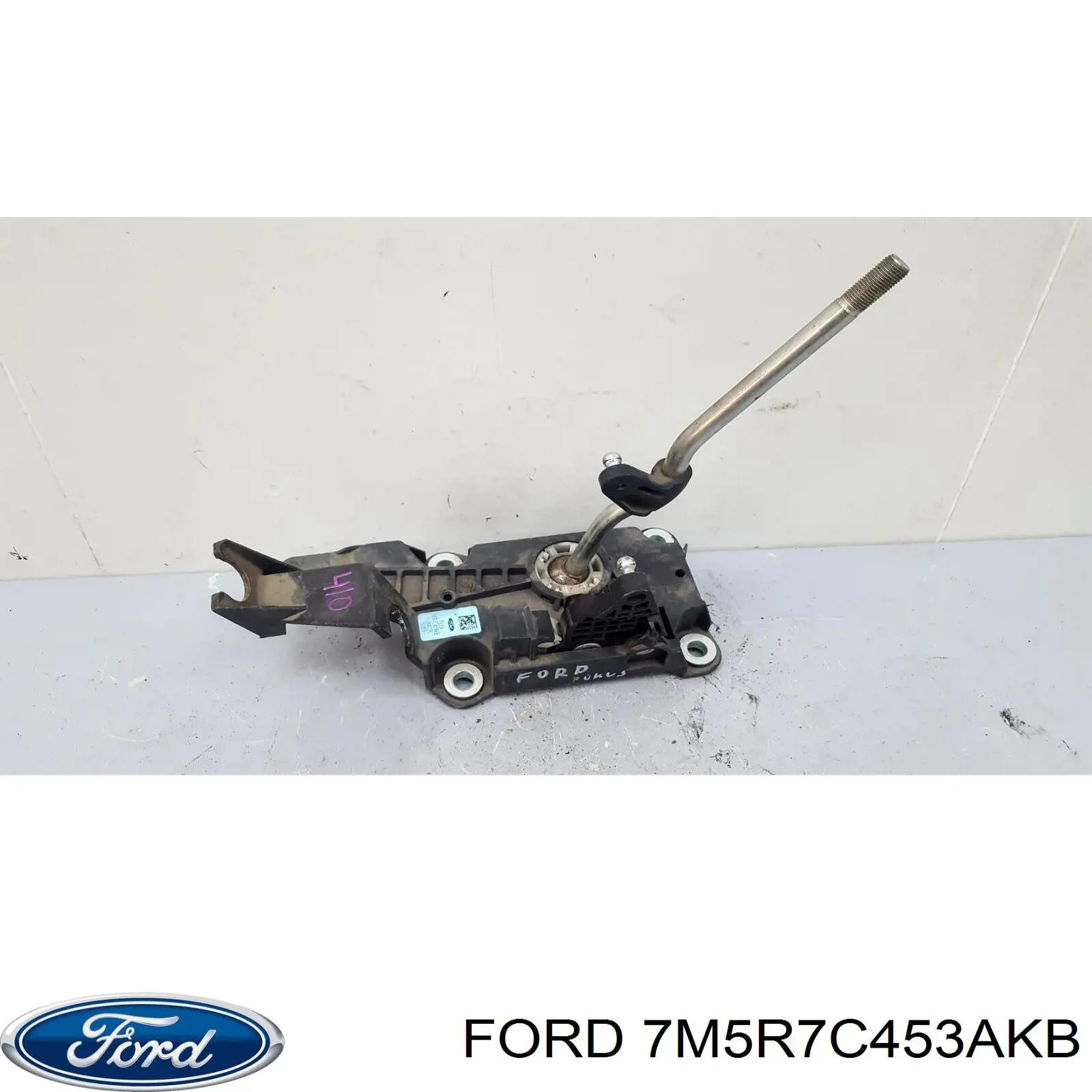  7M5R7C453AKB Ford