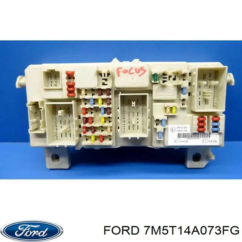 Блок запобіжників 1362661 Ford