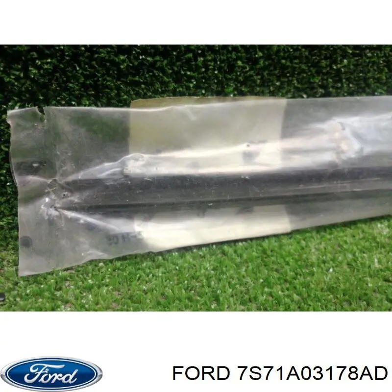 Купити 7S71A03178AD Ford Вікно вітрове