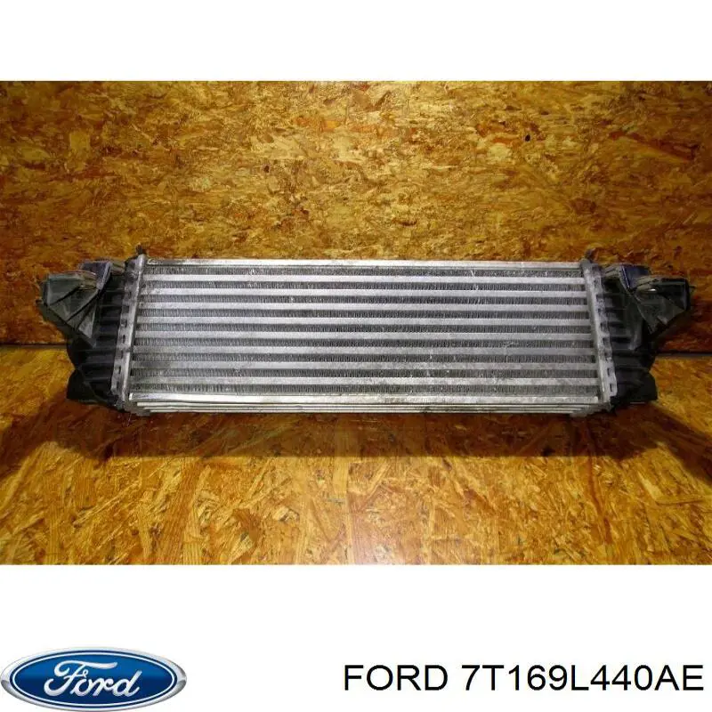 7T169L440AE Ford Охолоджувач наддувочного повітря