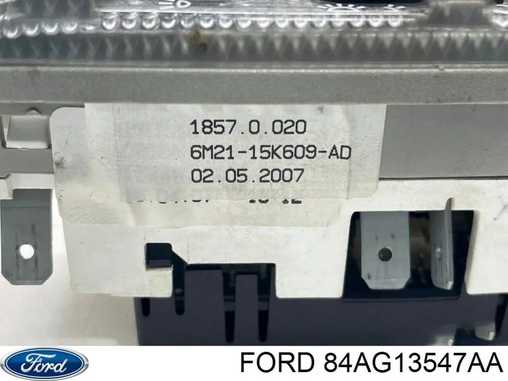 Плафон освітлення салону/кабіни Ford 6136623 ціна, від 15.47 USD