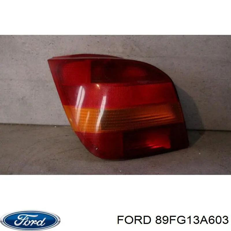 Купити 89FG13A603 Ford Ліхтар задній