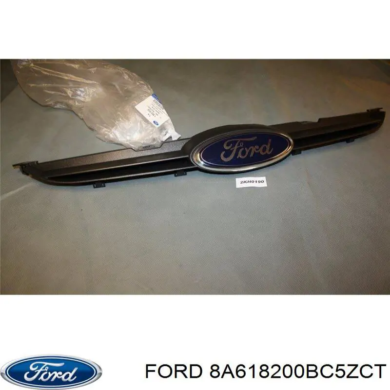 8A618200BC5ZCT Ford Решітка радіатора