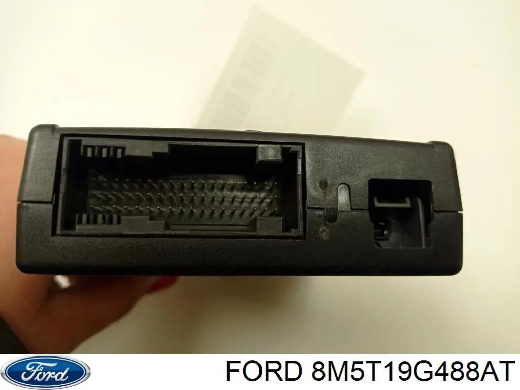 1583726 Ford 