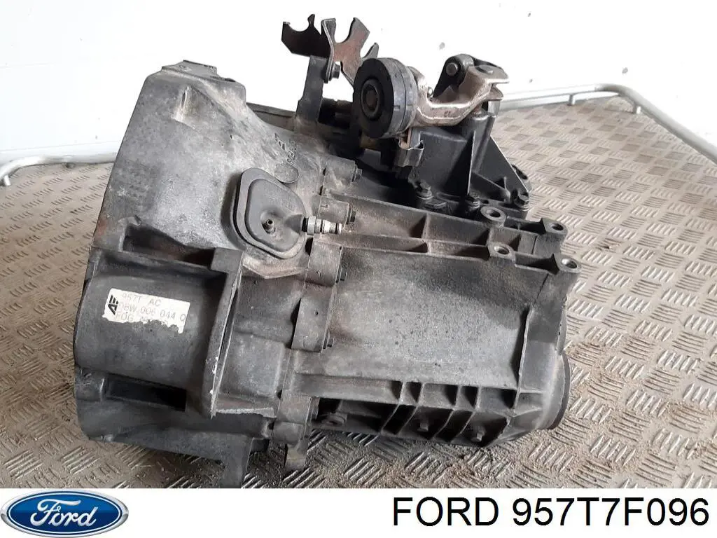 Купити 957T7F096 Ford Ручна коробка передач