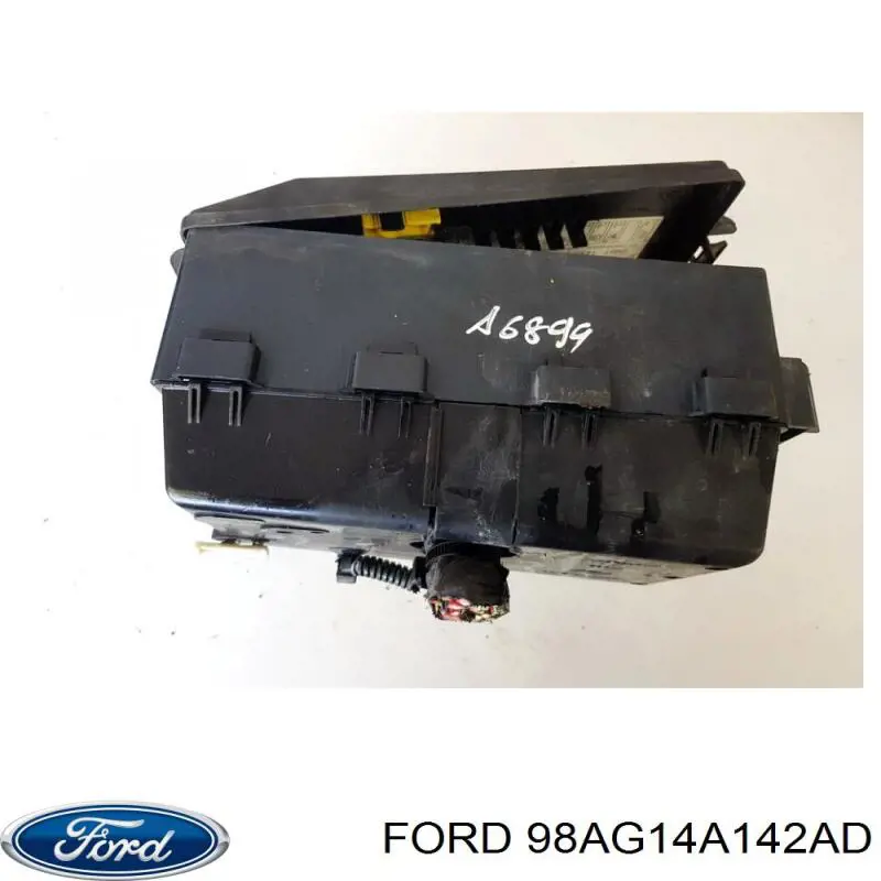 1475933 Ford Трос зчеплення