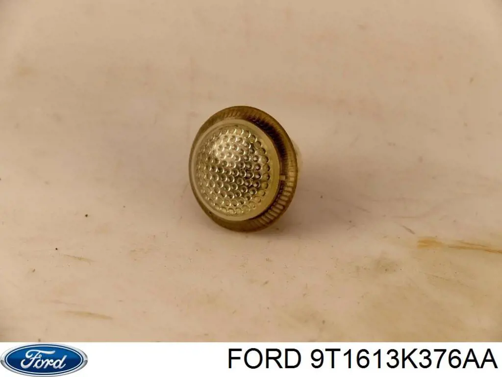 Повторювач повороту на крилі BSG BSG30810045 ціна, від 6.39 USD