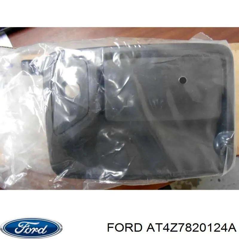 AT4Z7820124A Ford Пасажирські передні двері