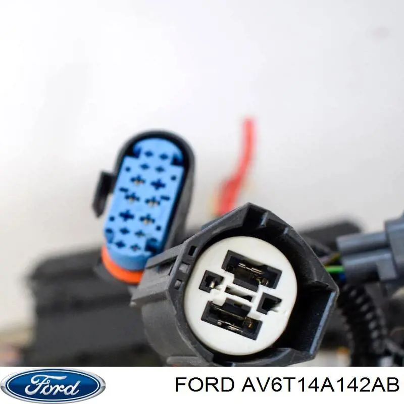 Купити 1753548 Ford 
