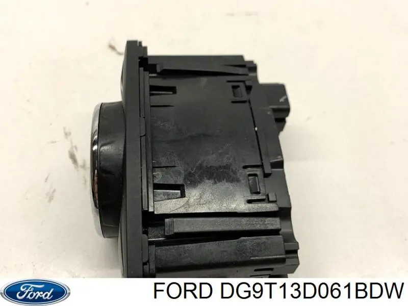 DG9T13D061BDW Ford 