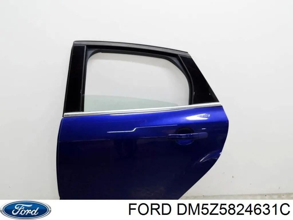 Двері задні Ford DM5Z5824631A ціна, від 139.36 USD