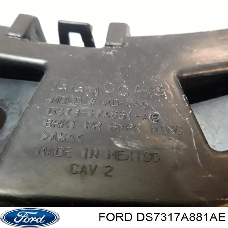 Кронштейн бампера заднього, зовнішній правий DS7317A881AE Ford