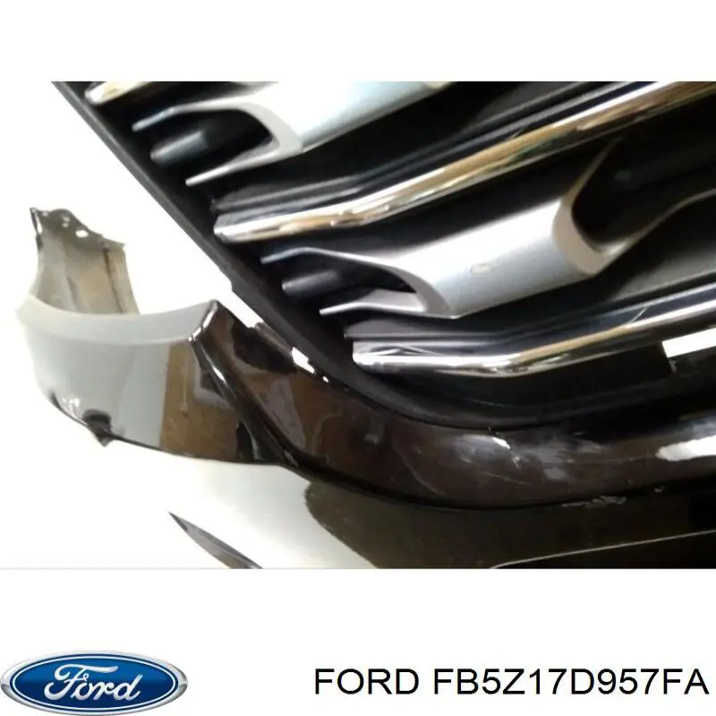 Передній бампер FB5Z17D957FA Ford