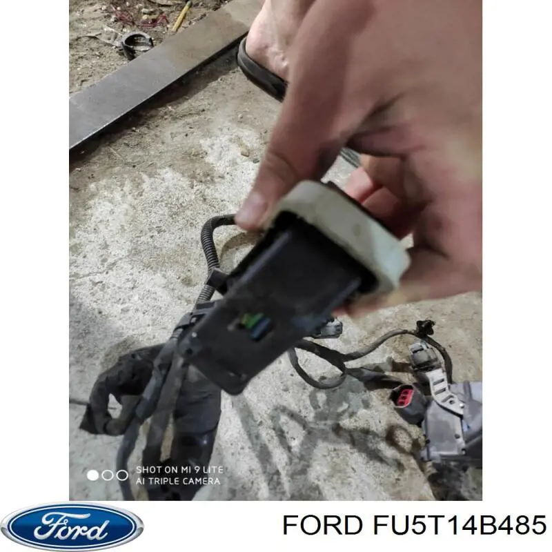 Купити FU5T14B485 Ford 