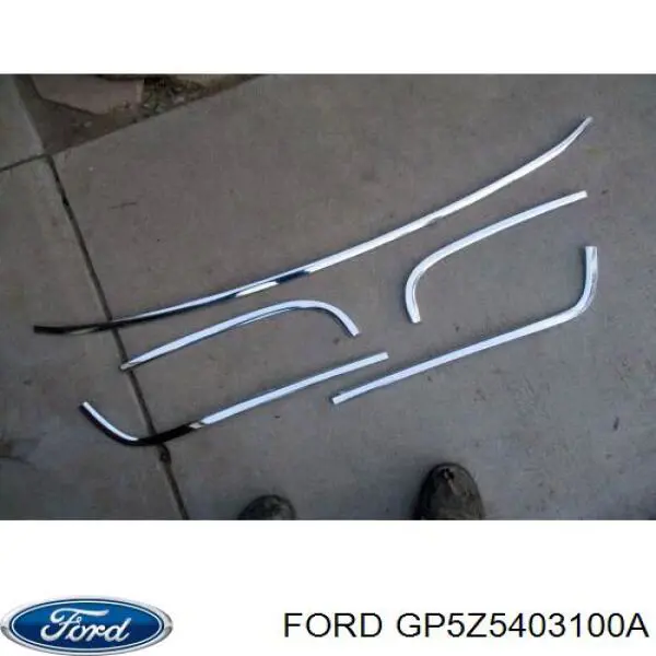 Лобове скло GP5Z5403100A Ford