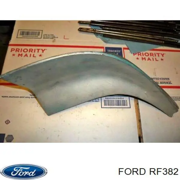 Дифузор радіатора охолодження, в зборі з двигуном і крильчаткою Ford RF382 ціна, від 141.99 USD