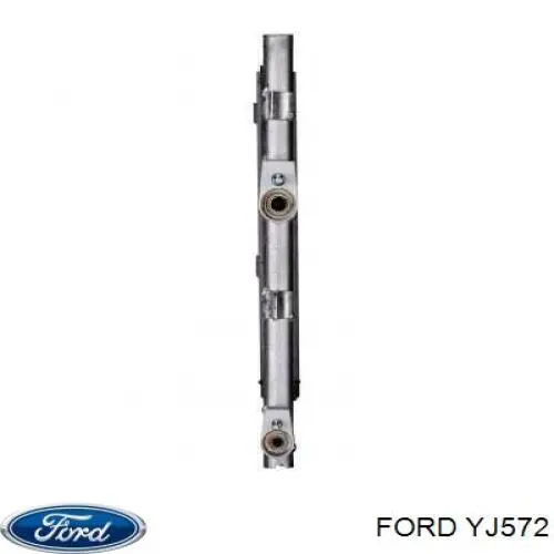 YJ710 Ford Конденсатор
