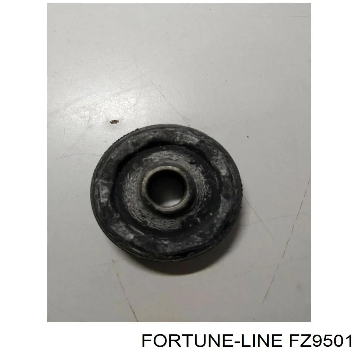 FZ9501 Fortune Line Сайлентблок переднього нижнього важеля