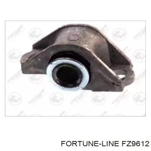 Сайлентблок переднього нижнього важеля FZ9612 Fortune Line