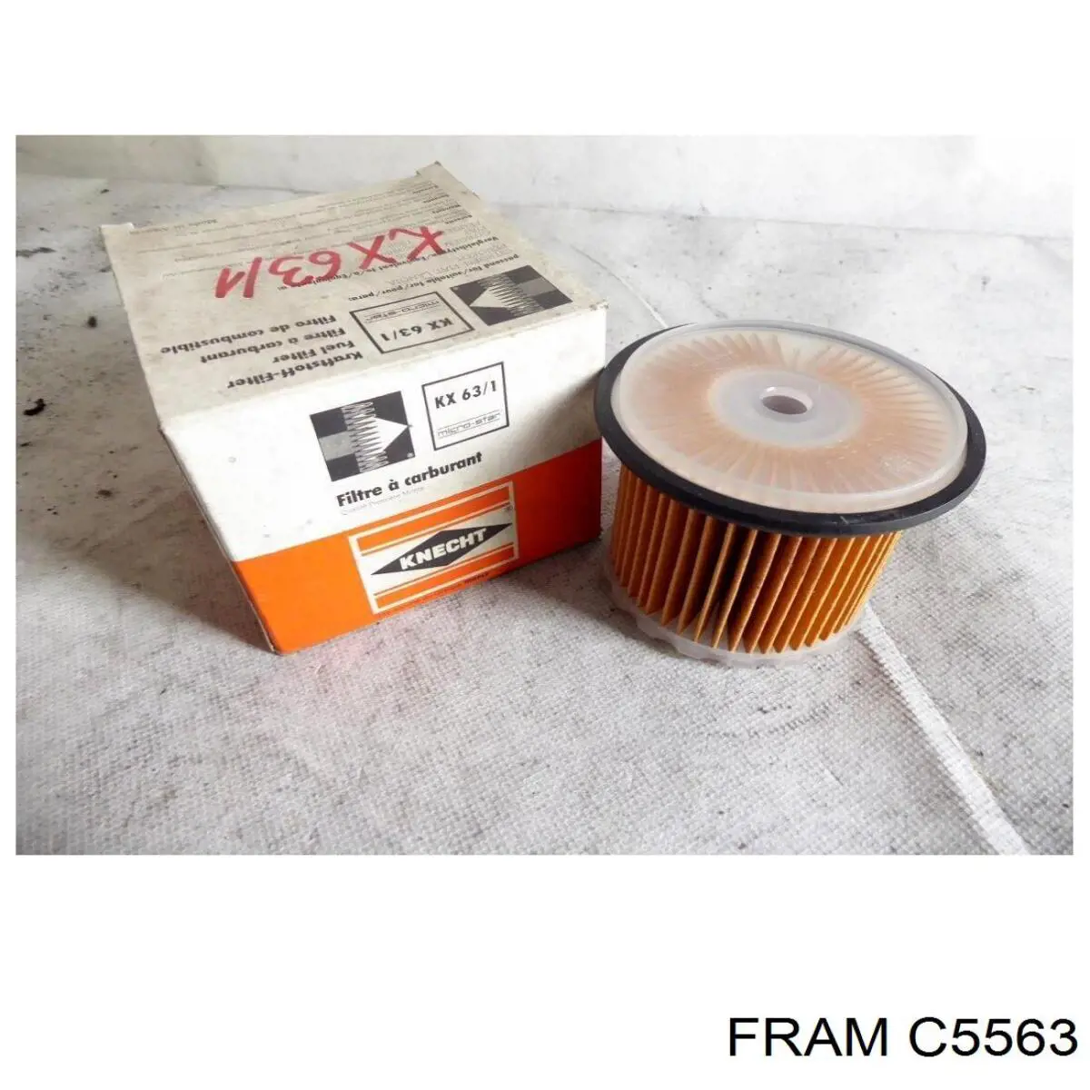 Паливний фільтр C5563 Fram